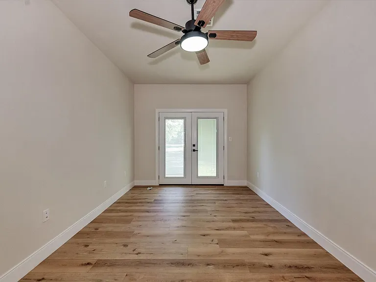 153 Bending Oaks Ln — Photo 20
