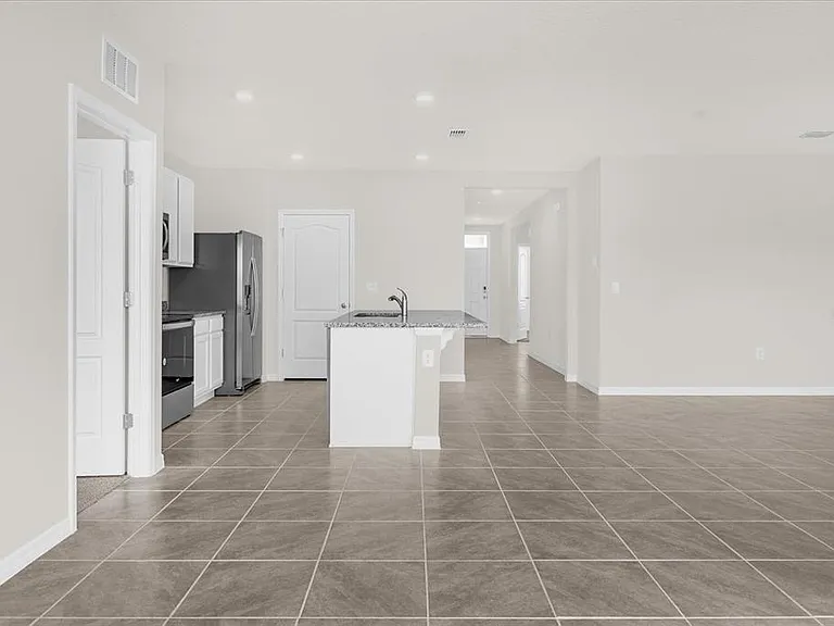 5209 Barombi Bnd — Photo 11