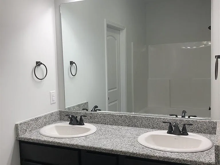 26612 Parkwood Dr — Photo 11