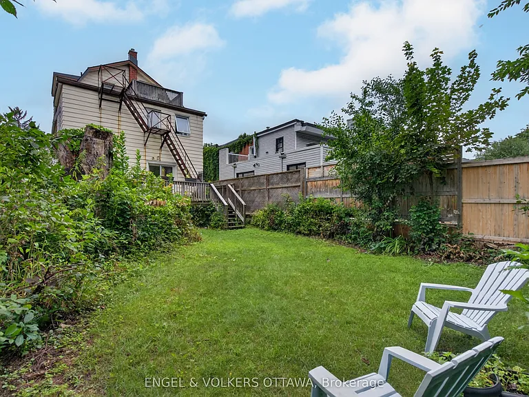 35 Craig St #1 — Photo 22