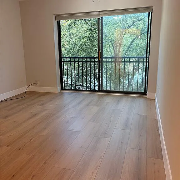 18340 University Park Dr — Photo 18