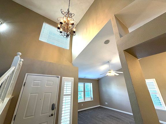 3rd image of 3463 Stoney Rd
