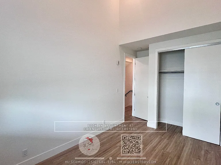 3253 Ettie St #4 — Photo 7