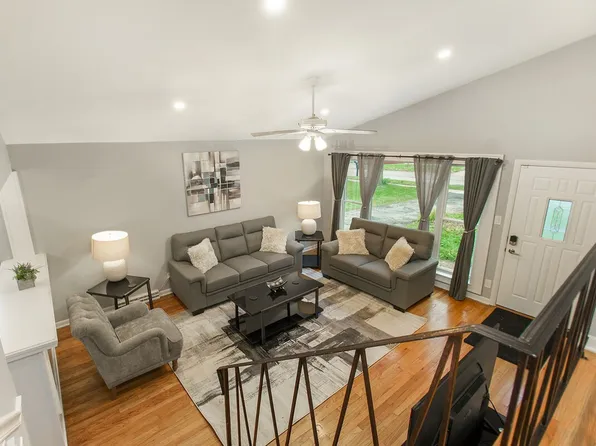 506 Wilson Ave #Id1285071p, Glen Ellyn, IL 60137