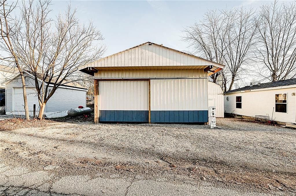 4076 Van Bibber Lake Est, Greencastle, IN 46135 Zillow