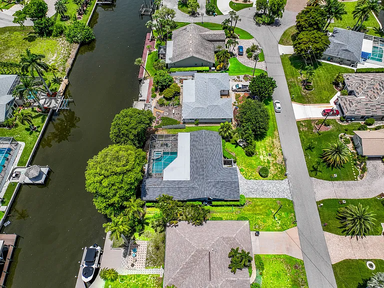 3513 SE 17th Ave — Photo 45
