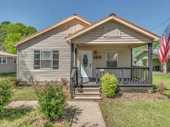 1419 Oak St, Flowood, MS 39232