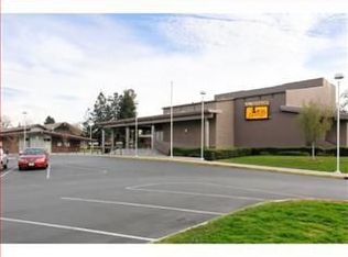 1745 Crane Ave, Mountain View, CA 94040