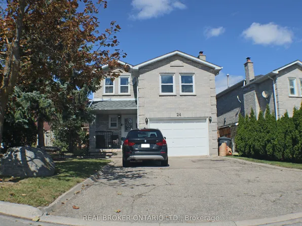 24 Fallen Oak Ct, Brampton, ON L6Y 3T5