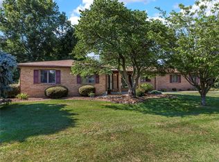 31 Rushmore Dr, Glen Carbon, IL