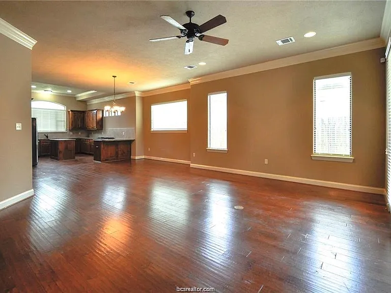15615 Wood Brook Ln — Photo 5