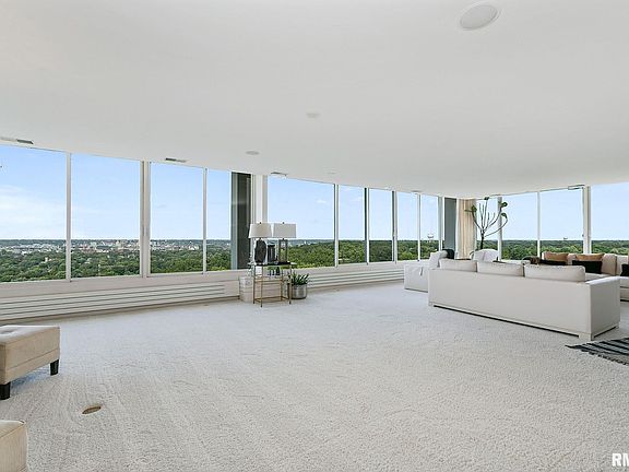 4th image of 1337 21st Ave #12A