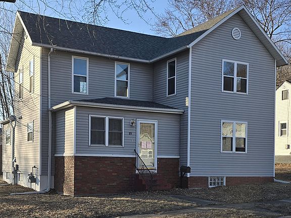 2nd image of 115 Gilbert St