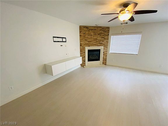 3rd image of 9167 Westchester Hill Ave