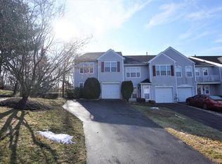 206 Santa Anita Dr, North Wales, PA 19454