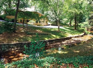 3390 Harris Dr, College Park, GA 30337