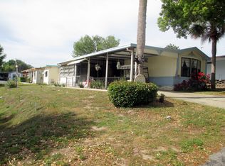 64 Lake Griffin Dr, Fruitland Park, FL 34731