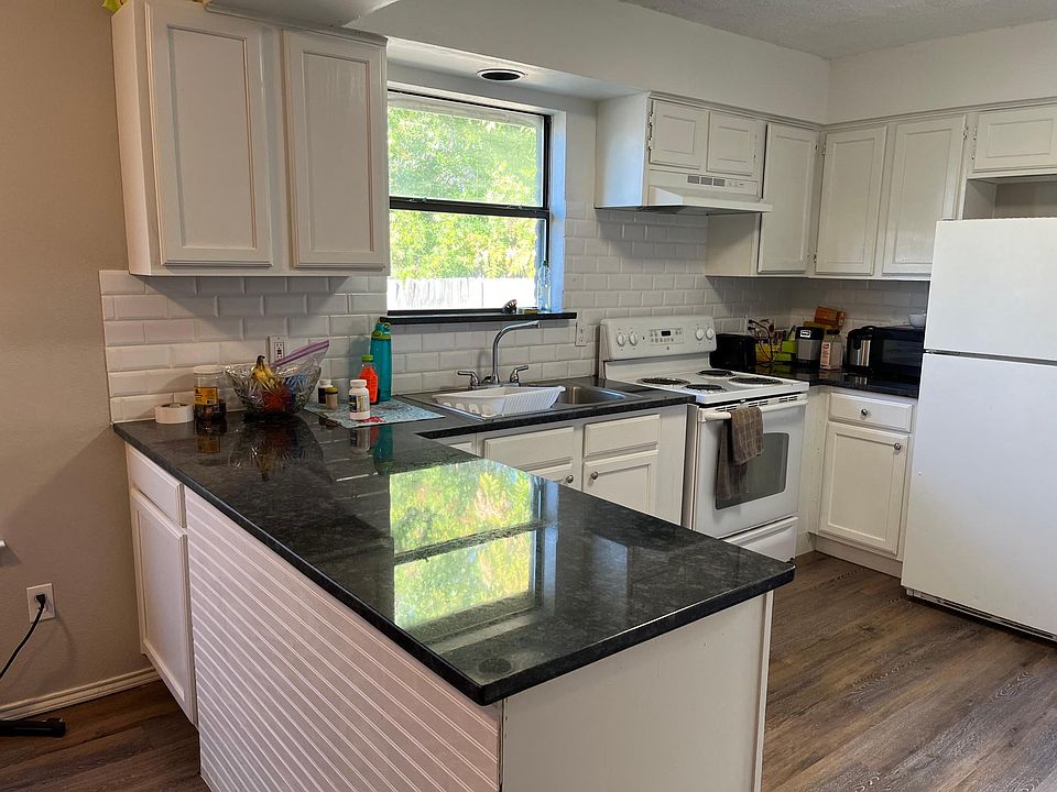 1st image of 6733 Glenbrook Ln #6733