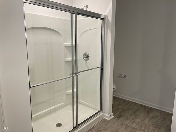 2nd image of 1534 Vera Blvd