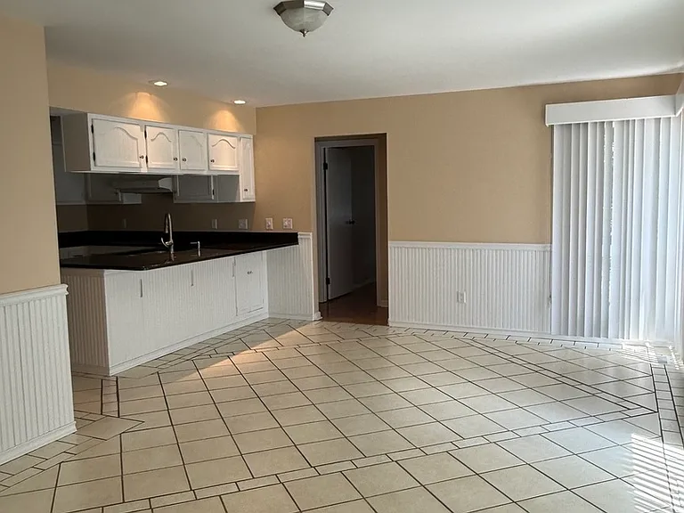 2851 Garden Dr — Photo 17