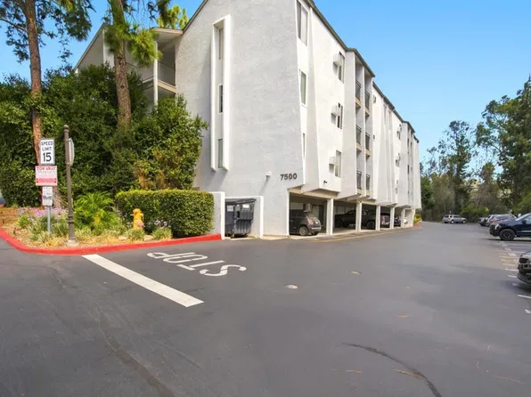 7500 Parkway Dr Unit 207, La Mesa, CA 91942