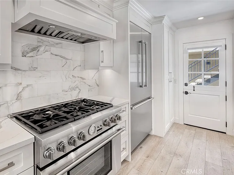 705 Larkspur Ave — Photo 22