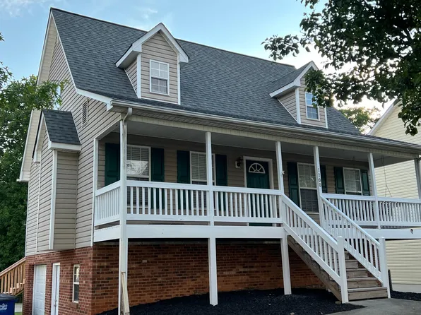 1700 Asherton Dr, Winston Salem, NC 27127