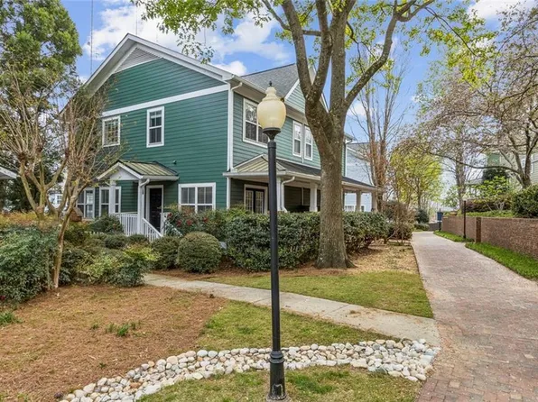 279 Carlyle Park Dr, Atlanta, GA 30307