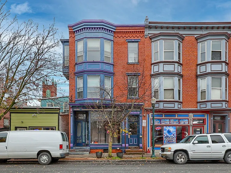 1006 N 3rd St — Photo 1