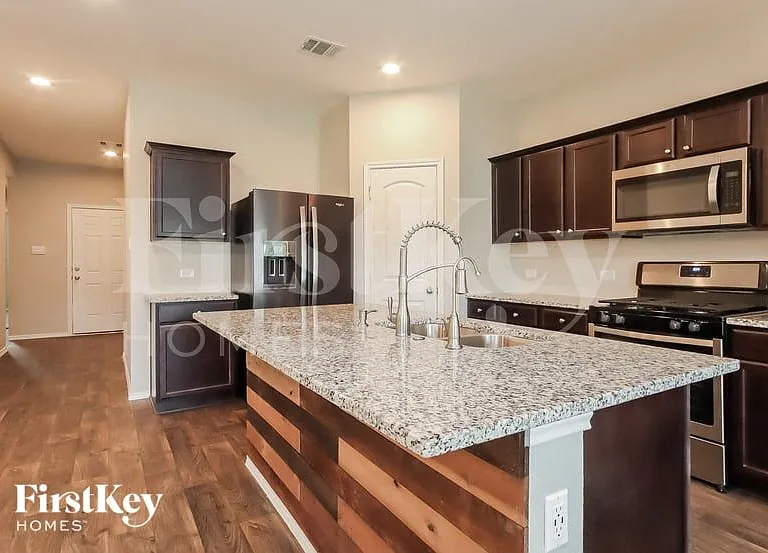 14703 Night Violet Ct — Photo 5