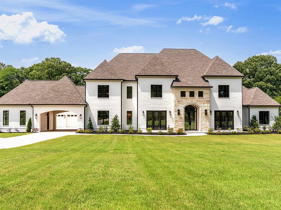 1st image of 9080 Forest Meadows Dr