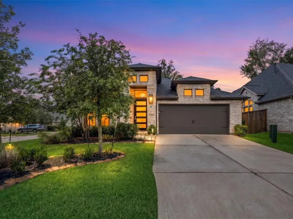405 Elevation Ave, Montgomery, TX 77316