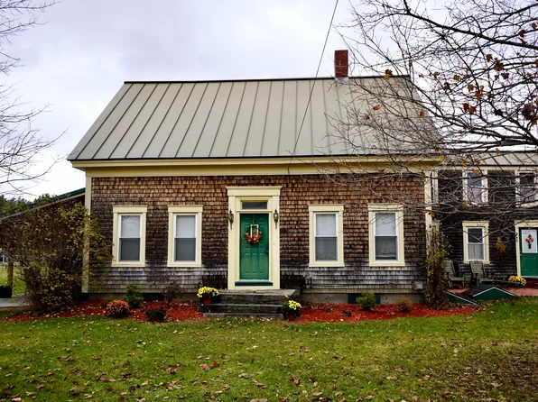 448 Elm Street, Newport, ME 04953