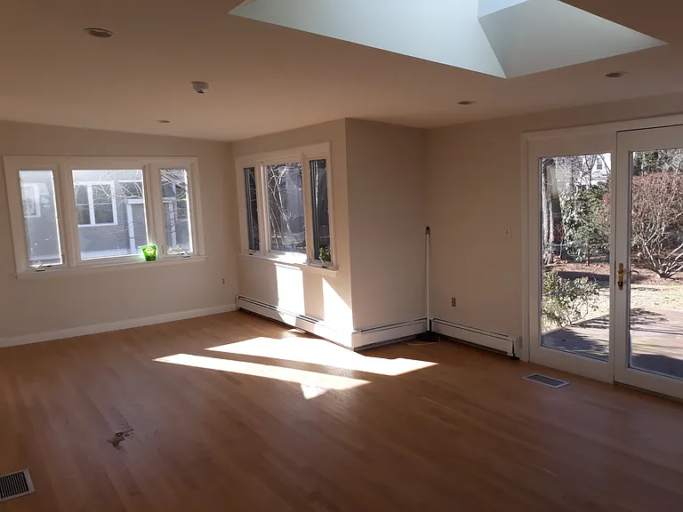 133 Winslow Rd — Photo 11