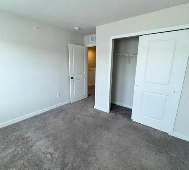 75 Continental Way — Photo 26