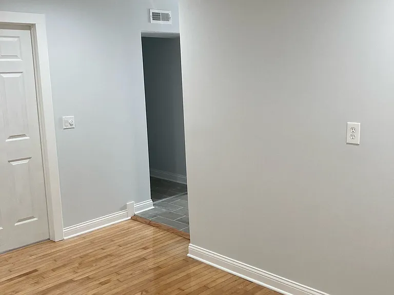 5307 S Richmond St #2 — Photo 3