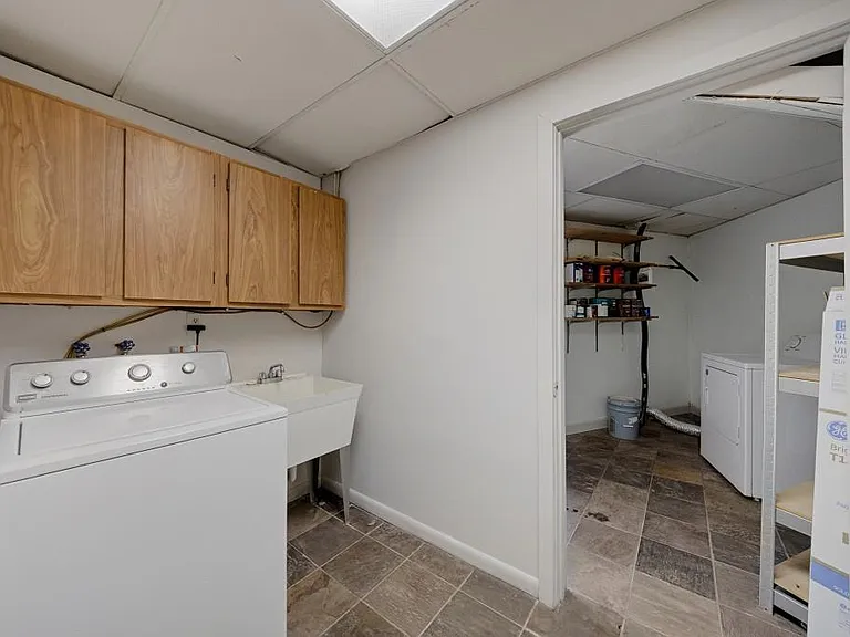 130 Huntcliff Point — Photo 52