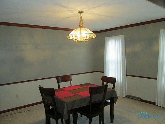 5th image of 1158 Valley Bluff Dr
