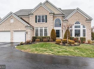 4902 Sammy Joe Dr, Fairfax, VA 22030