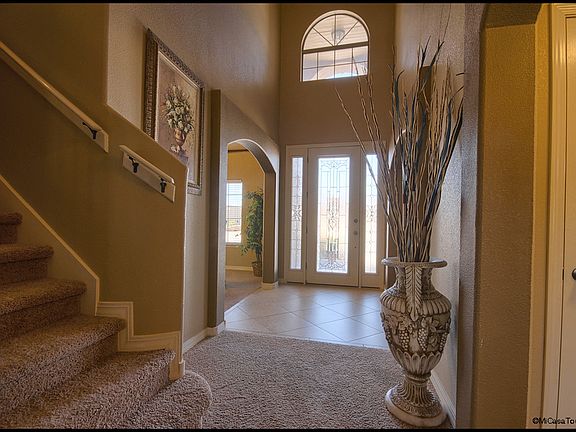 2nd image of 3032 Crown Rock Dr