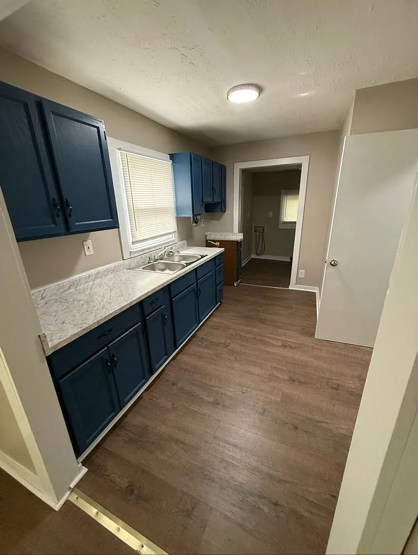 Last minute student housing!! — Photo 4