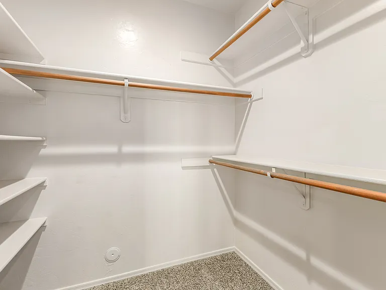 8119 N Peppersauce Dr — Photo 14