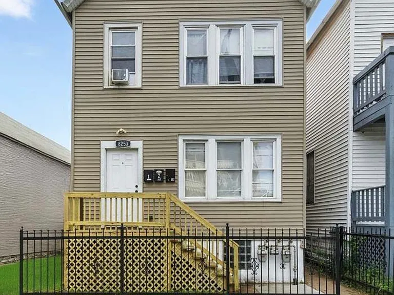 8253 S Brandon Ave #1F — Photo 1