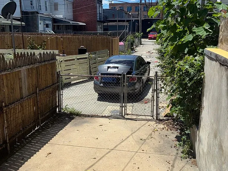 428 S Gilmor St — Photo 3