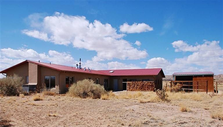 1st image of 7 Canyon Dr