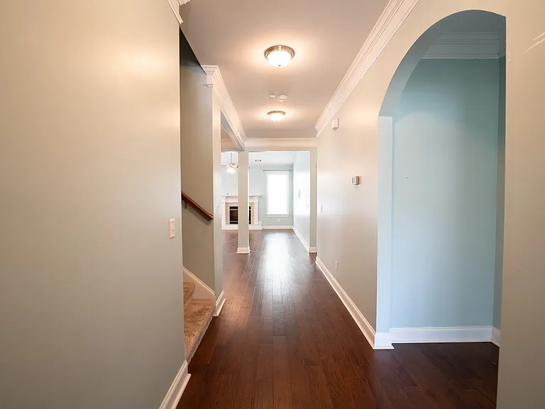 117 Laguna Way — Photo 7