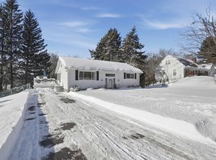 49 Lawrence St, Leominster, MA 01453