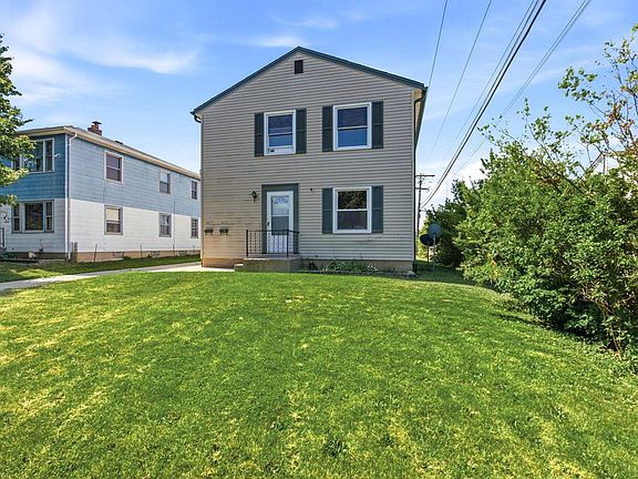3rd image of 4837 W Lynndale AVENUE #4839