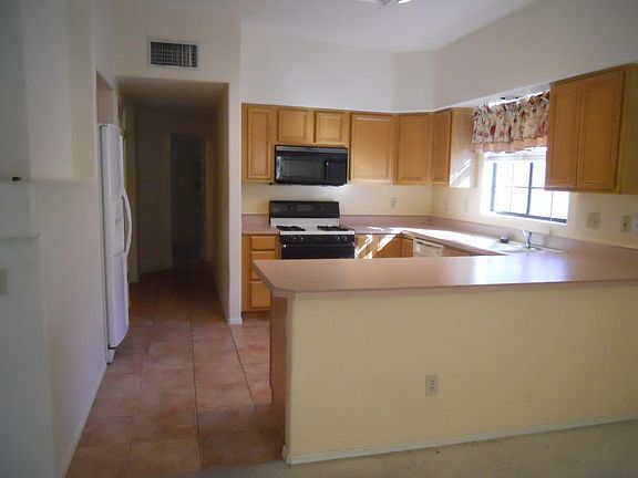 2nd image of 3328 W Quail Haven Cir
