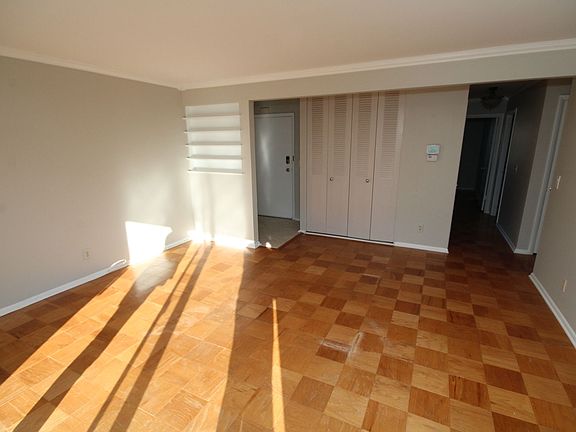 4th image of 223 Crocker Dr Unit C